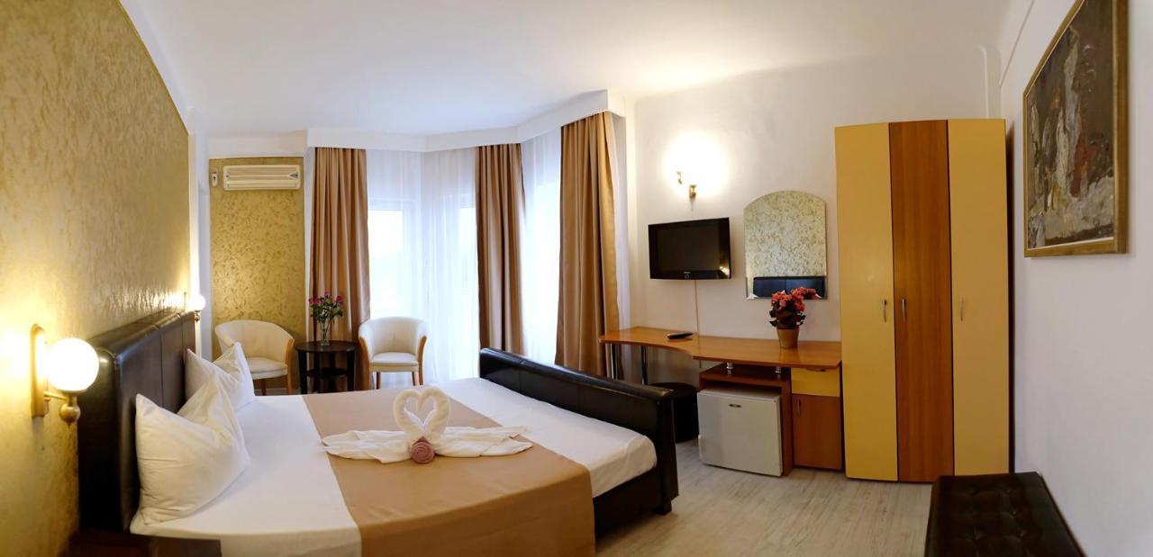 Hotel Albatros Mamaia Luaran gambar