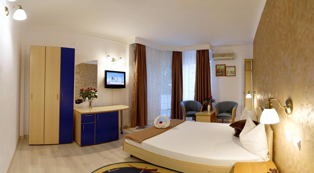 Hotel Albatros Mamaia Luaran gambar